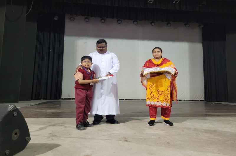 CO-CURRICULAR PRIZE DISTRIBUTION CEREMONY (JUNIOR SECTION,2023-24)